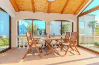 Holiday Home Suric Hotels in Privlaka