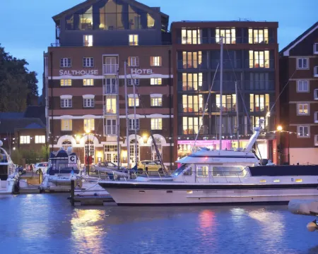 ソルトハウス ハーバー ホテル イプスウィッチのホテル