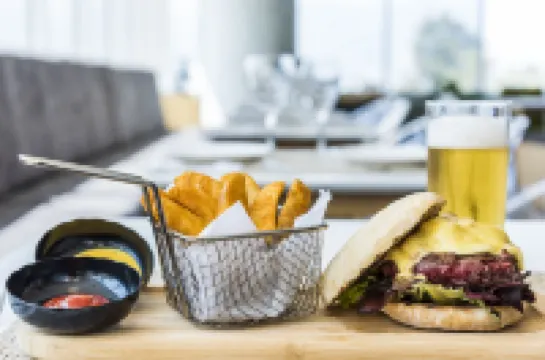 麥德林拉昆塔温德姆酒店