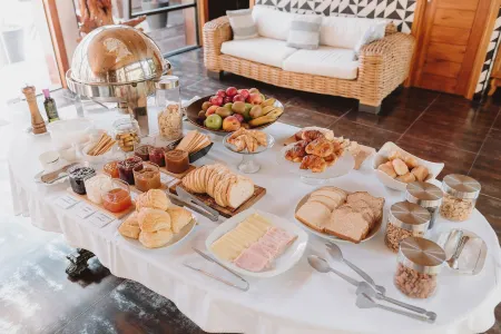 Puerto Dijama Отели рядом с достопримечательностью «Bodega Familia Irurtia»