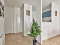 123Home-Le Park Side Hotels in Chessy