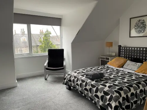 Golden Triangle Townhouse