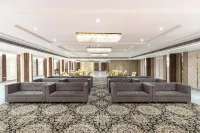 Clarks Inn Suites Agra Near Tajmahal Hotels in Mayapura