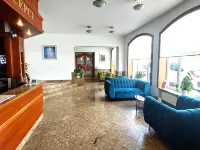 Hotel Avion Hotels near White Hill