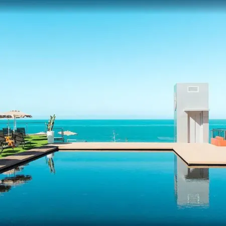 Riviera Vista