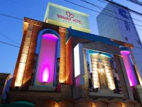 HOTEL LEGEND PLUS - Adults Only Hotels near Kinkaku-ji