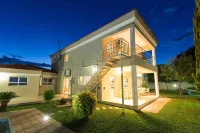 ذا ستوديو جيست هاوس Hotels near University of Botswana