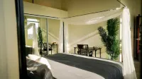 Chic New York Style 10 Minutes to SNA & Disneyland Hotels in Tustin
