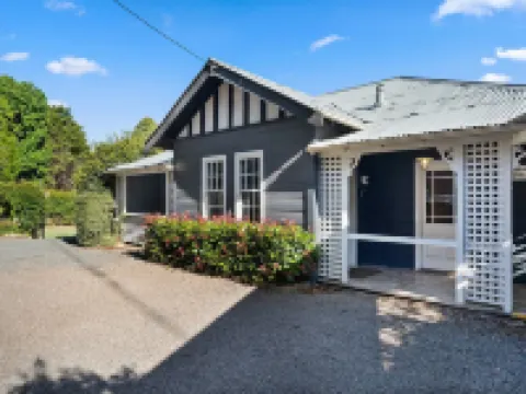 Bundanoon Hotel Hotels in Bowral