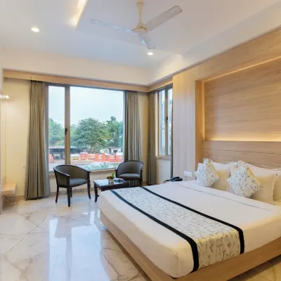 Hotel Lilichham Hotels near Amberi