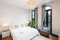 時尚七床帶泳池別墅配影院和電梯 - 距BTS 2分鐘