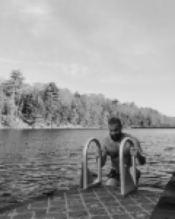 Private 37 Acre Lake Estate on 164 Acres - 11 BR