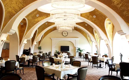 Happiness CC Hotel Отели в г. Наджу