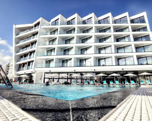Luxury Premium Finese Hoteles en Golem