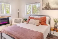 Coyote Creek Ranch + Pool House Near Murphy’s