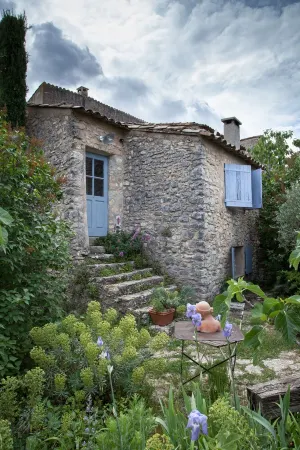 La  Grande Figuière des Viaux Отели в г. Рюстрель