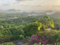 Lovely private villa with amazing views & swimming pool in Cap Estate, St. Lucia