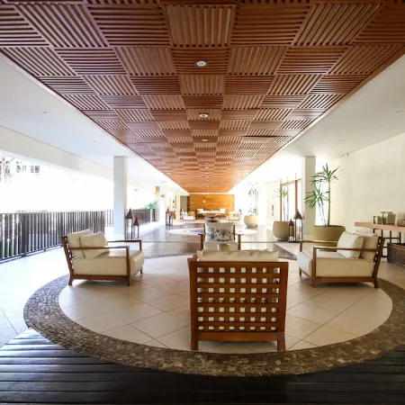 Condominium on the sand in Guarujá SP. Comfort and beautiful photos guaranteed!