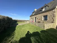 Waterfront home Hotels in Ploemeur