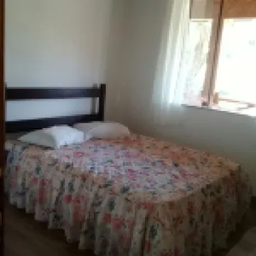 House in beautiful condominium in downtown Itaipava with beautiful view.