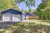 Charming Gated Retreat with Lakes, Pools, Private Sunroom & Game Room!