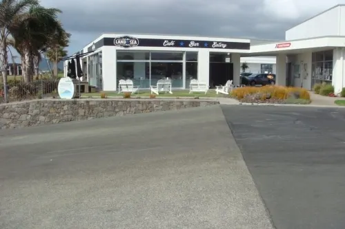 HARBOURSIDE GETAWAY!!! 원 트리 포인트 호텔