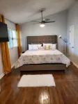 Relaxing condo getaway Hotels near Five Below