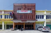 RedDoorz @ Pematangsiantar 3 Hotel dekat Toko Tambunan Jaya Ban
