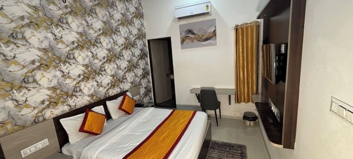 Hotel Hanuman Palace Hotels in Sikar