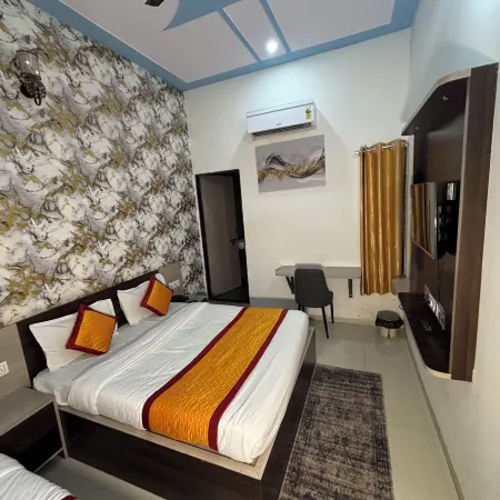 Hotel Hanuman Palace