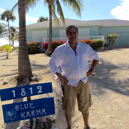 Luxury Beachfront House on Cayman Brac's Nicest Beach! Vacation your way!