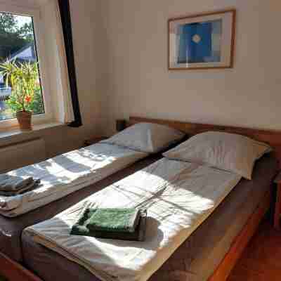 Stylish apartment in a fantastic location right on Volkspark Rooms