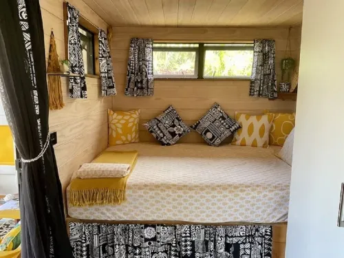 Are Mii , a stylish one room container home