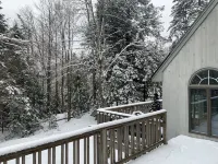 Cozy Chalet 5mins from Okemo, SAUNA JACUZZI HOT TUB Hotels in Mount Holly