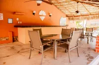COZY, OCEAN VIEW CONDO WITH PRIVATE BEACH ACCESS