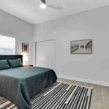 Cigar City Historic Ybor bungalow Newly Remodeled Rooms