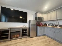 Ocean Mountain Island Views Guesthouse Along Trail