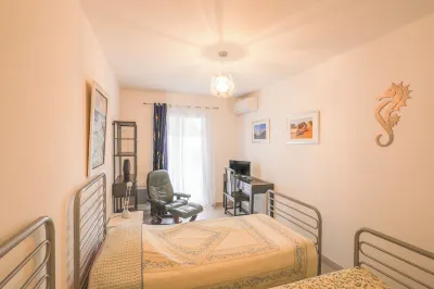 Appartement T Avec Jardin 5 Minutes du Port de Carry le Rouet et la mer