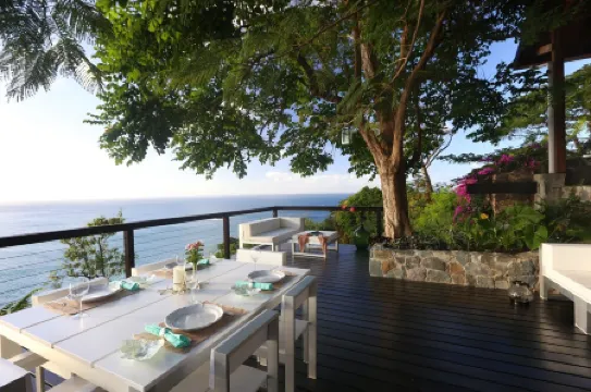 Ultimate Caribbean Getaway: 3 beaches, Cook, Housekeeper & Valet, 24x7 Concierge