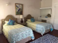 NO. 2 Porters Court, 4 mins away from the beautiful sandy beaches.