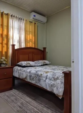 Unit 4 - Upstairs Back Отели рядом с достопримечательностью «Собор Святого Георгия»