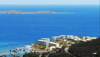 Ocean front Tortuga Bliss condo - close beach