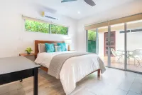 Modern Coastal Home - Moments Away from Uvita's Premier Beach, Playa Colonia!