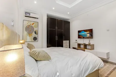 Family friendly apartment with game room and deck. Very homey