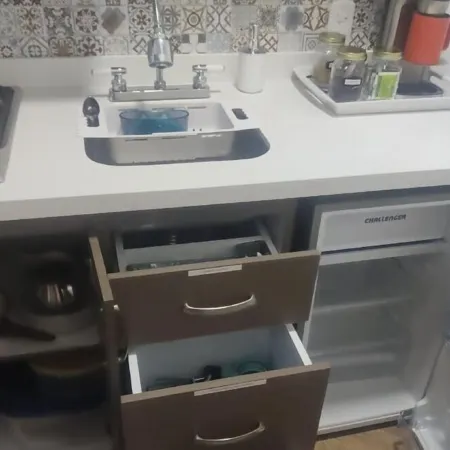 110 SF Tiny studio 7min walk from Town square and 25min drive to Cocora Valley