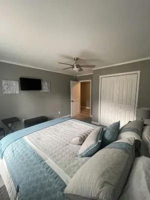 Cozy Home on Historic Route 66 Right Outside of Fort Leonard Wood