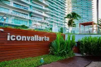 Spectacular 2900 sqft 4Br/4Ba beachfront condo at Luxurious Icon Vallarta!! Hotel a 