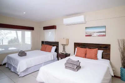 7 Bedroom Luxury Oceanfront Villa on South End of Jaco Beach