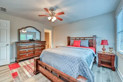 10 Minutes from downtown ATL Hotels near CreekStone Academy 2465 Memorial Dr SE Atlanta GA 30317