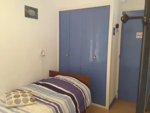 Concarneau apartment close city view.